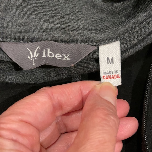 Ibex Merino Wool Full Zipper Lightweight Black Gray Sweater-Medium - Picture 8 of 15